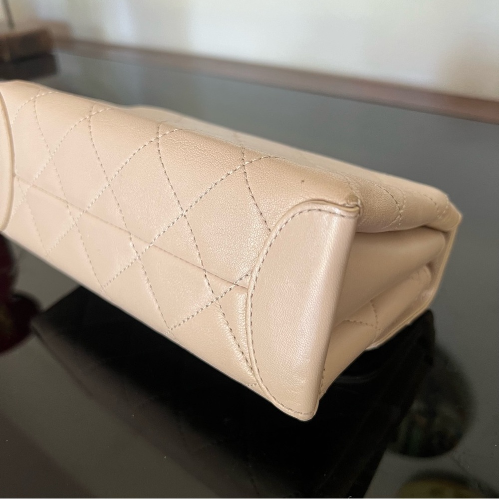 Chanel Trendy Spirit Handbag - Picture 11 of 16